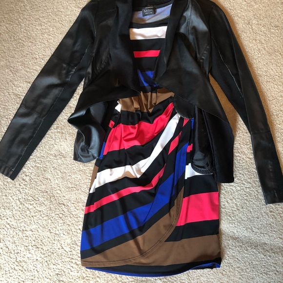 Dress - Picture 6 of 6